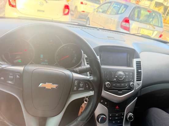 CHEVROLET-CRUZE-1.8 LT 16V FLEX 4P AUTOMÁTICO CHEVROLET-CRUZE-2013