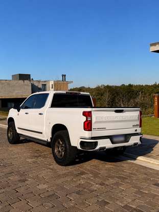 CHEVROLET-SILVERADO-2024