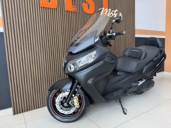 DAFRA-MAXSYM 400i-2022