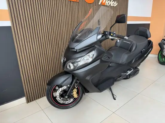 DAFRA-MAXSYM 400i-2023