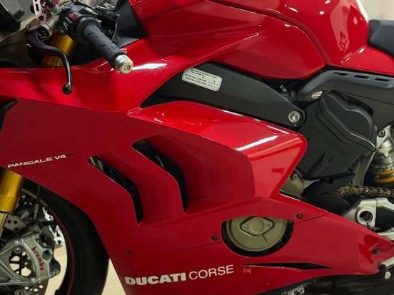 DUCATI-PANIGALE V4 S DUCATI-PANIGALE V4 S-2020