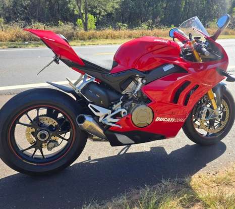 DUCATI-PANIGALE V4 S-2020