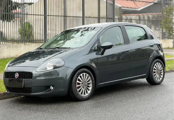 FIAT PUNTO 1.4 ELX 8V FLEX 4P MANUAL FIAT PUNTO 1.4 ELX 8V FLEX 4P MANUAL