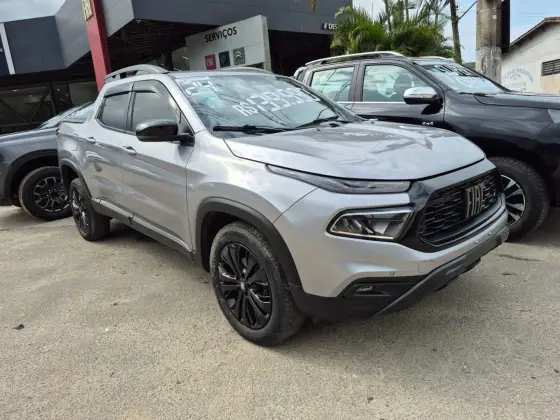 FIAT TORO 1.3 TURBO 270 FLEX VOLCANO AT6 FIAT TORO 1.3 TURBO 270 FLEX VOLCANO AT6