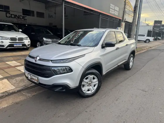 FIAT TORO 1.8 16V EVO FLEX FREEDOM AT6 FIAT TORO 1.8 16V EVO FLEX FREEDOM AT6