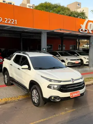 FIAT TORO 1.8 16V EVO FLEX FREEDOM OPEN EDITION AT6 FIAT TORO 1.8 16V EVO FLEX FREEDOM OPEN EDITION AT6