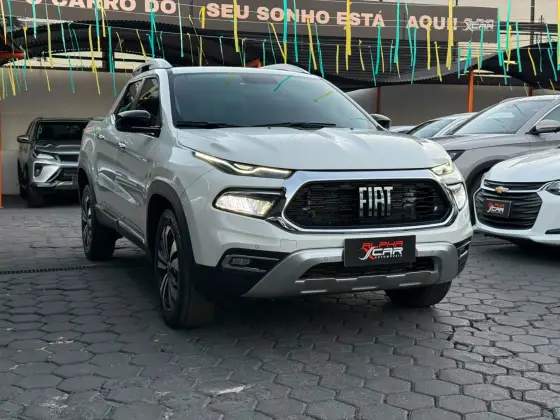 FIAT TORO 2.2 TURBO DIESEL VOLCANO 4WD AT9 FIAT TORO 2.2 TURBO DIESEL VOLCANO 4WD AT9