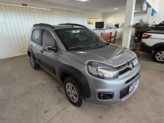 FIAT UNO 1.4 EVO WAY 8V FLEX 4P MANUAL FIAT UNO 1.4 EVO WAY 8V FLEX 4P MANUAL