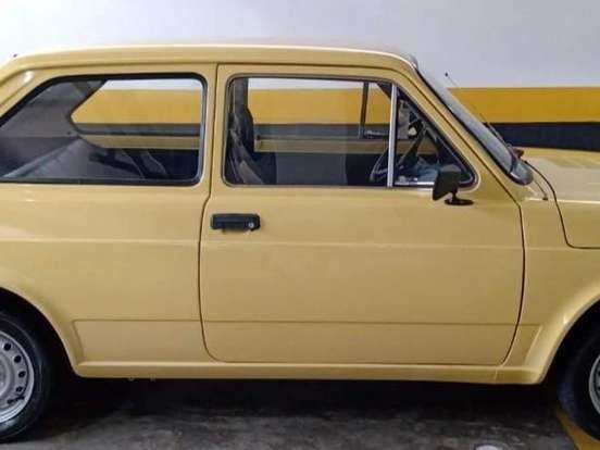 FIAT-147-1.3 L 8V GASOLINA 2P MANUAL FIAT-147-1979
