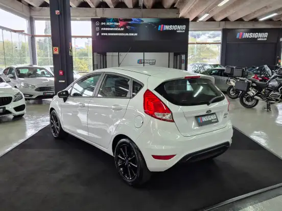 FORD-FIESTA-2018