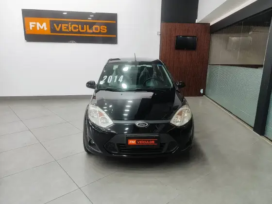 FORD FIESTA 1.6 ROCAM SEDAN 8V FLEX 4P MANUAL FORD FIESTA 1.6 ROCAM SEDAN 8V FLEX 4P MANUAL
