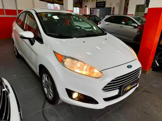 FORD FIESTA 1.6 SE SEDAN 16V FLEX 4P MANUAL