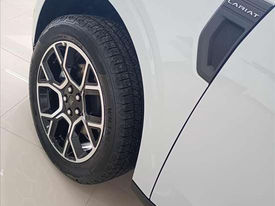 FORD-MAVERICK-2.5 HYBRID LARIAT e-CVT FORD-MAVERICK-2026