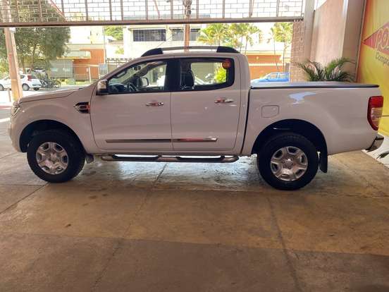 FORD-RANGER-2.5 XLT 4X2 CD 16V FLEX 4P MANUAL FORD-RANGER-2016