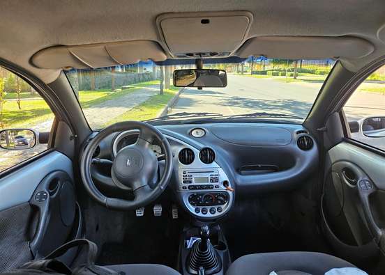FORD-KA-2005