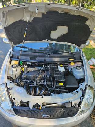 FORD-KA-2005