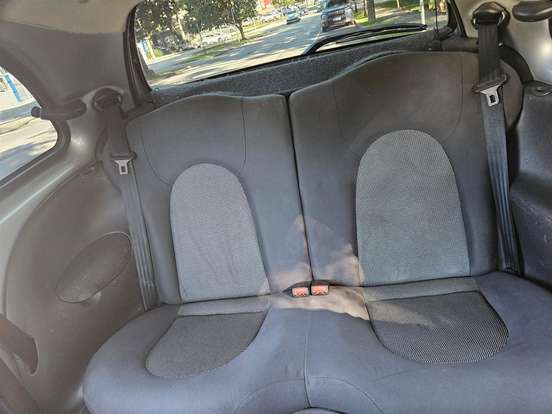 FORD-KA-2005