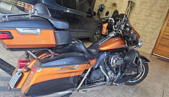 HARLEY-DAVIDSON ELECTRA GLIDE ULTRA LIMITED 