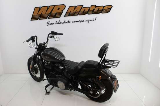 HARLEY-DAVIDSON-SOFTAIL STREET BOB-2018