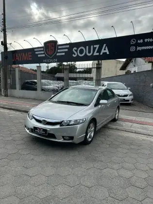 HONDA CIVIC 1.8 LXS 16V FLEX 4P AUTOMÁTICO