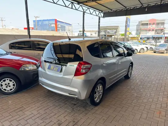 HONDA-FIT-2012