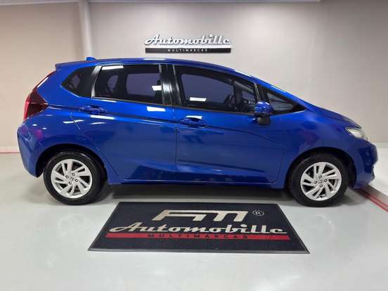 HONDA-FIT-2016