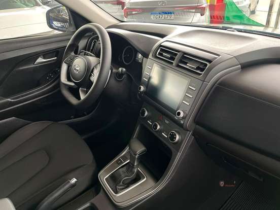 HYUNDAI-CRETA-2024