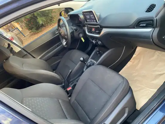 HYUNDAI-HB20-2024