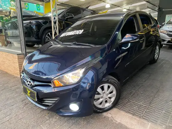 HYUNDAI HB20 1.6 COMFORT PLUS 16V FLEX 4P AUTOMÁTICO HYUNDAI HB20 1.6 COMFORT PLUS 16V FLEX 4P AUTOMÁTICO