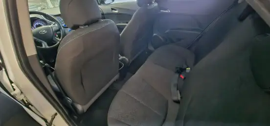 HYUNDAI-HB20-2016