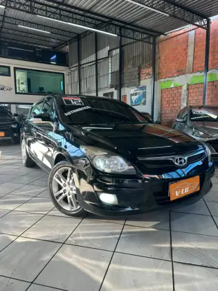 HYUNDAI I30 2.0 MPI 16V GASOLINA 4P MANUAL HYUNDAI I30 2.0 MPI 16V GASOLINA 4P MANUAL