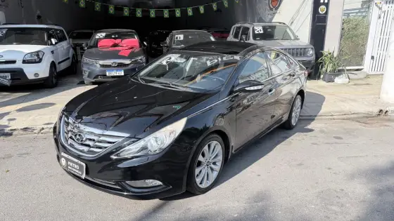 HYUNDAI SONATA 2.4 MPFI I4 16V 182CV GASOLINA 4P AUTOMÁTICO HYUNDAI SONATA 2.4 MPFI I4 16V 182CV GASOLINA 4P AUTOMÁTICO