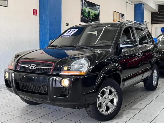 HYUNDAI TUCSON 2.0 MPFI GLS 16V 143CV 2WD FLEX 4P AUTOMÁTICO HYUNDAI TUCSON 2.0 MPFI GLS 16V 143CV 2WD FLEX 4P AUTOMÁTICO