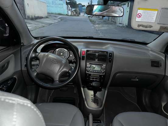 HYUNDAI-TUCSON-2.0 MPFI GLS 16V 143CV 2WD FLEX 4P AUTOMÁTICO HYUNDAI-TUCSON-2012
