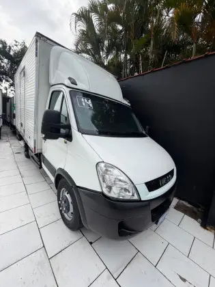 IVECO DAILY 35S14 CHASSI CABINE TURBO INTERCOOLER DIESEL 2P MANUAL IVECO DAILY 35S14 CHASSI CABINE TURBO INTERCOOLER DIESEL 2P MANUAL
