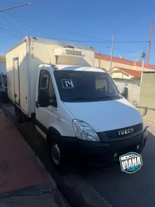 IVECO DAILY 35S14 CHASSI CABINE TURBO INTERCOOLER DIESEL 2P MANUAL IVECO DAILY 35S14 CHASSI CABINE TURBO INTERCOOLER DIESEL 2P MANUAL