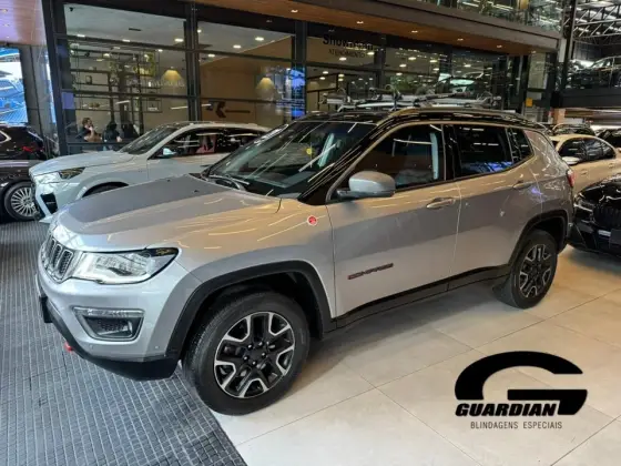 JEEP COMPASS 2.0 16V DIESEL TRAILHAWK 4X4 AUTOMÁTICO JEEP COMPASS 2.0 16V DIESEL TRAILHAWK 4X4 AUTOMÁTICO