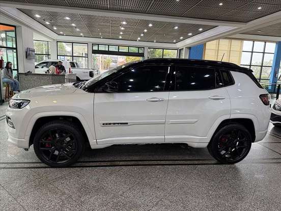 JEEP-COMPASS-2024
