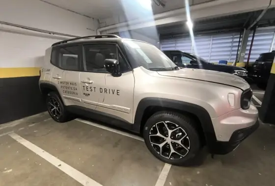 JEEP RENEGADE 1.3 T270 TURBO FLEX SAHARA AT6 JEEP RENEGADE 1.3 T270 TURBO FLEX SAHARA AT6