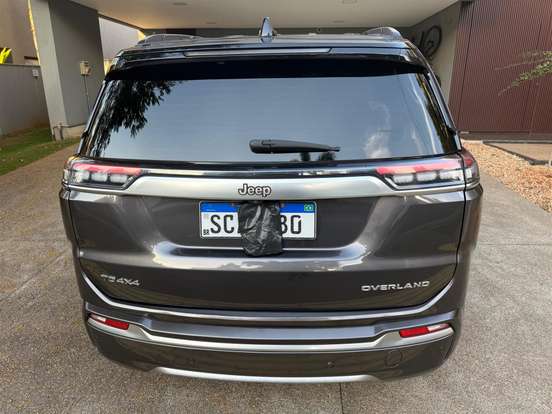 JEEP-COMMANDER-2022