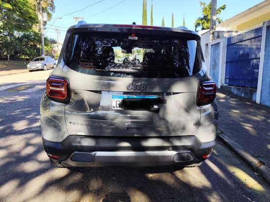 JEEP-RENEGADE-2022