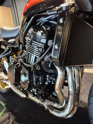 KAWASAKI-Z900RS SE-2026