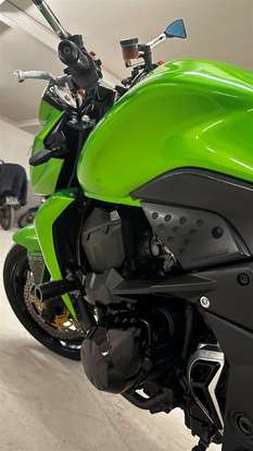 KAWASAKI-Z-750-2009