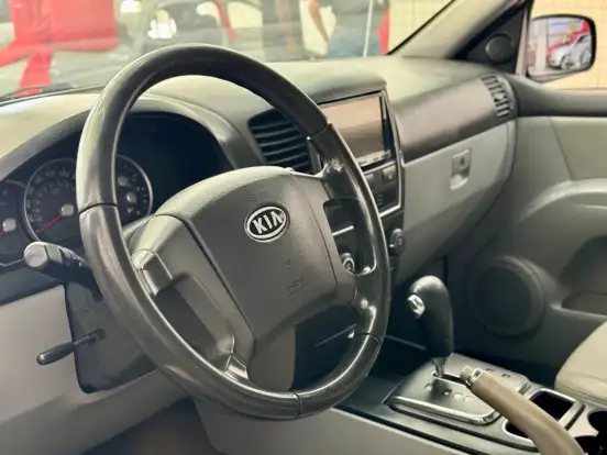 KIA-SORENTO-2008