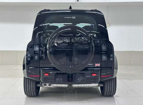 LAND ROVER-DEFENDER-2026