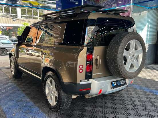 LAND ROVER-DEFENDER-2.0 P300 GASOLINA 110 SE AWD AUTOMÁTICO LAND ROVER-DEFENDER-2020