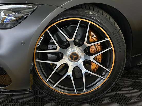 MERCEDES-BENZ-AMG GT 63-2019