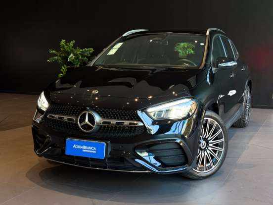 MERCEDES-BENZ-GLA 200-2025