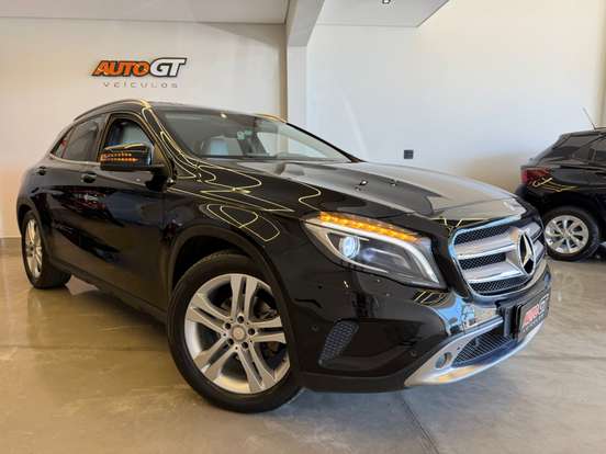 MERCEDES-BENZ-GLA 200-1.6 CGI ENDURO 16V TURBO FLEX 4P AUTOMÁTICO MERCEDES-BENZ-GLA 200-2017
