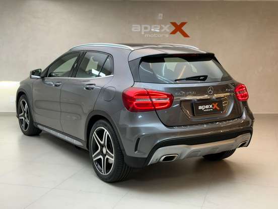 MERCEDES-BENZ-GLA 250-2.0 16V TURBO GASOLINA SPORT 4P 4MATIC AUTOMÁTICO MERCEDES-BENZ-GLA 250-2016